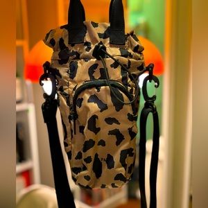 Calpak Water Bottle Holder Crossbody Bag Leopard-Print